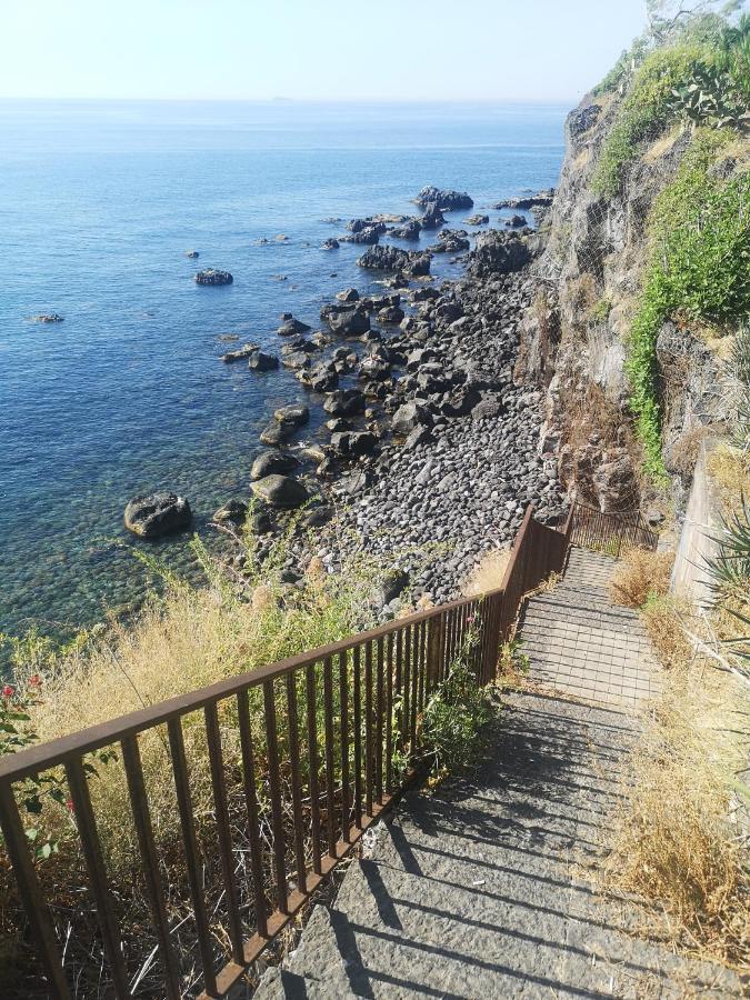Locanda Popolare Aci Castello Exteriér fotografie
